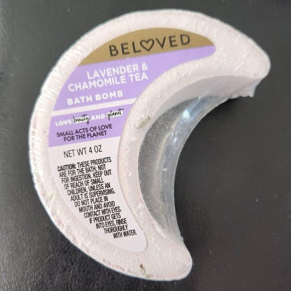 BATH BOMBS x 2: Lavender Chamomile Tea (moon) + Cherry Blossom Rose (heart) - Picture 8 of 13